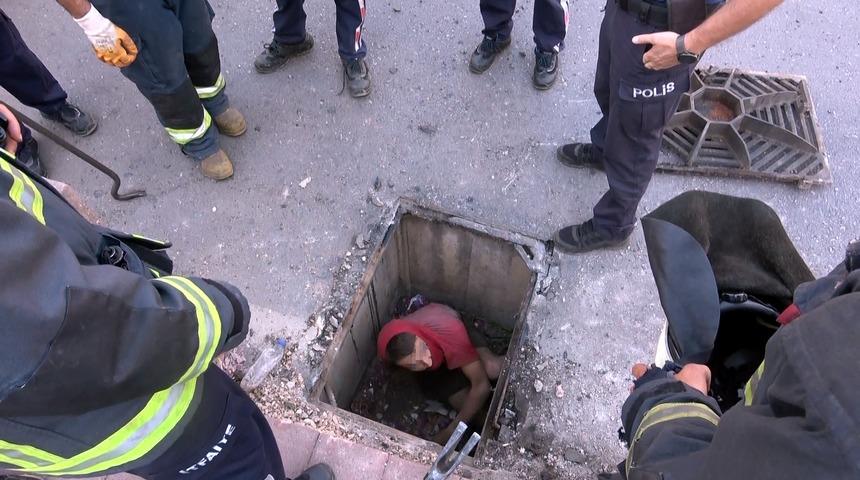 Yer: Antalya! Yerin altından gelen ses, hayatlarının şokunu yaşattı: Orada nasıl yaşamış çok şaşırdım