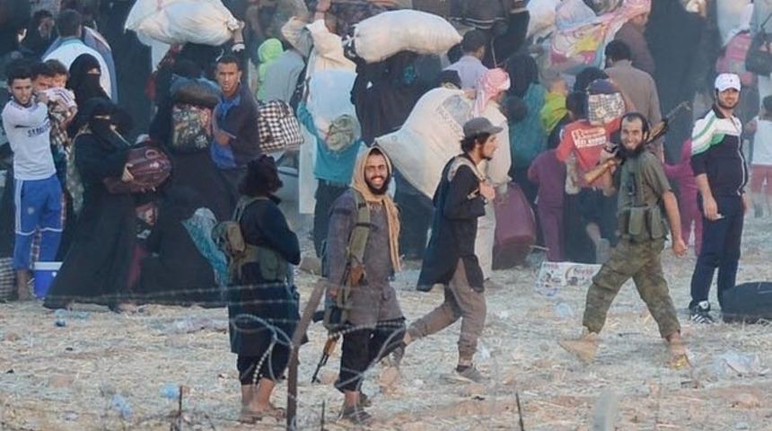 Ankara&rsquo;da bir cihat&ccedil;ı evi: Patlayıcı ve zehir yapımıyla ilgili belgeler ele ge&ccedil;irildi