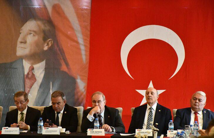 CHP Ekonomi Masası heyeti, Sivas'ta iş dünyasının temsilcileriyle bir araya geldi G5