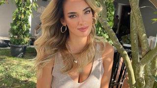 Seda Bakan'ın doğum yaptığını Hadise duyurdu!