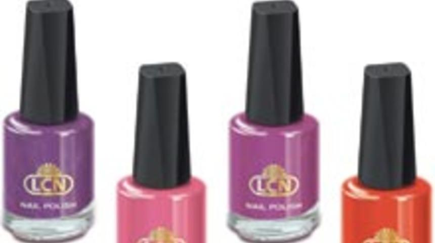 Pastel Renkler Tırnaklarınızda!