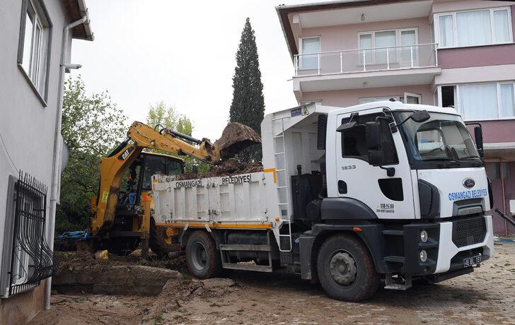 Bursa'da selden etkilenen mahallelerde temizlik çalışması sürüyor G4