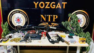 Yozgat merkezli uyuşturucu operasyonunda 32 şüpheli gözaltına alındı