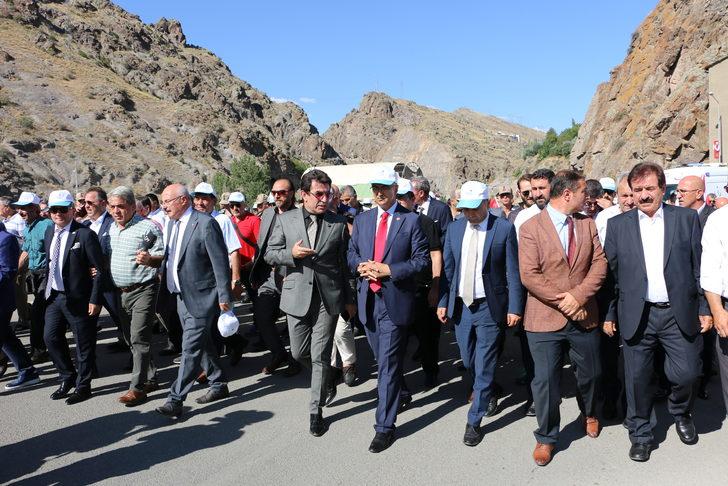 Erzurum'da "Uluslararası Tarihi İspir Panayırı" başladı G2