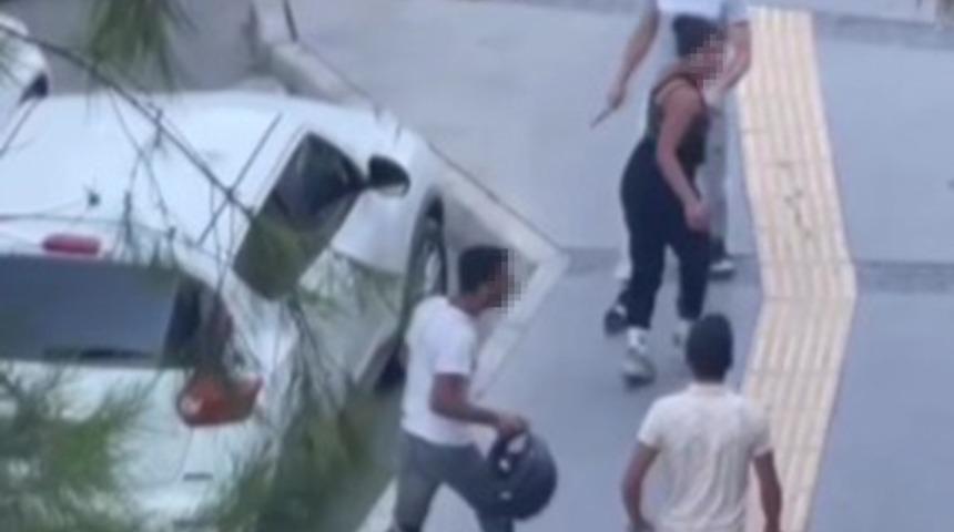 İzmir'de korkunç olay! Yanlışlıkla nişanlısını bıçakladı