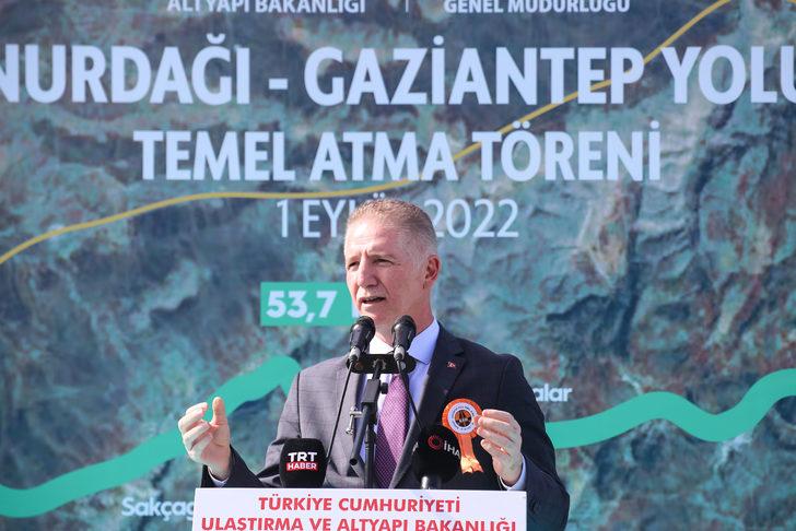 Bakan Karaismailoğlu, Nurdağı-Gaziantep kara yolunun temel atma törenine katıldı: G4