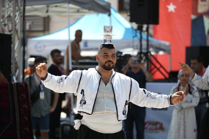 "22. Uluslararası Sındırgı Yağcıbedir Uçan Halı Şenliği" başladı G4