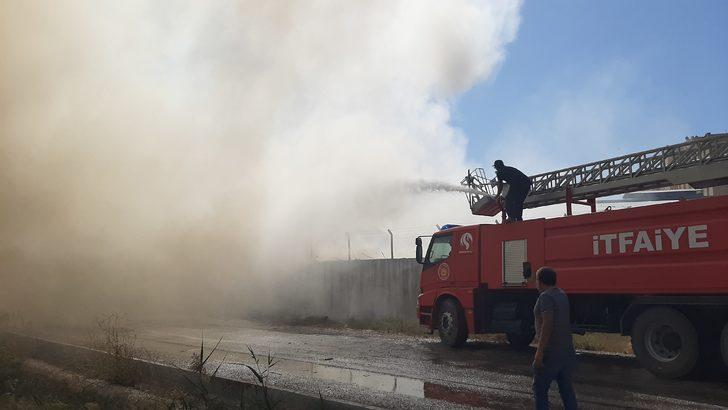 Çorum'da kontrplak fabrikasında çıkan yangın kontrol altına alındı G4