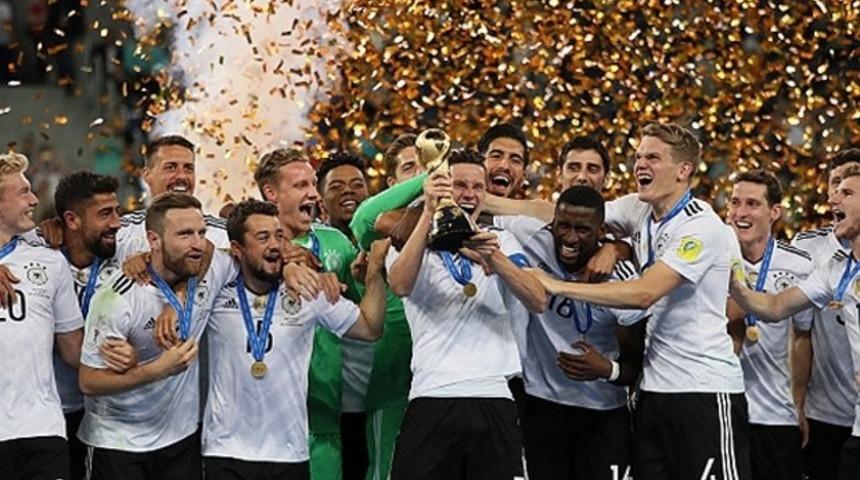 Şili Almanya ma&ccedil; &ouml;zeti izle: 22 Kişinin oynadığı ama sonucunda Almanların kazandığı ma&ccedil;