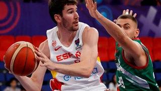 İspanya gruplara galibiyetle başladı