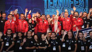 Selçuk Bayraktar, TEKNOFEST Girişim Gösteri Günü etkinliğinde konuştu: