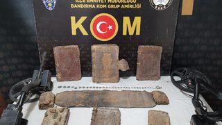 Balıkesir'de tarihi eser kaçakçılığı operasyonunda 4 zanlı yakalandı