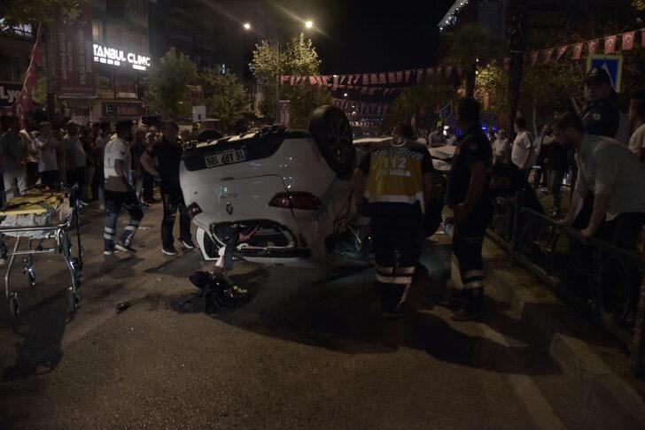 GÜNCELLEME - Bursa'da biri ağır 2 kişinin yaralandığı trafik kazası güvenlik kamerasında G1