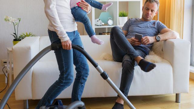 Babaların en büyük korkusu: Erkeklik elden gidiyor mu?