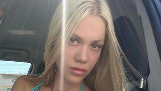 Serel Yereli leopar desenli mayosuyla yaktı geçti! 