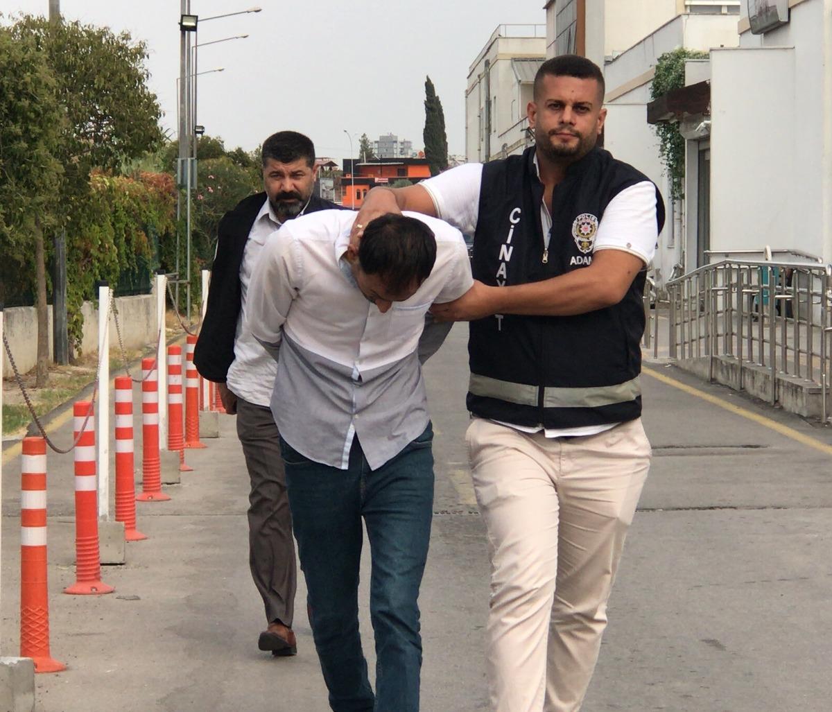 Adana'da eski eşini kafasına taşla vurarak &ouml;ld&uuml;ren zanlı tutuklandı