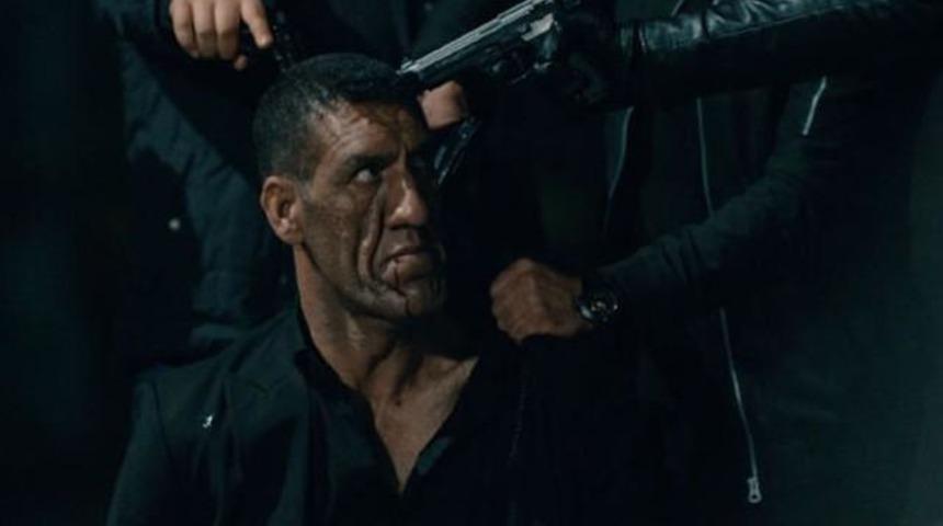 İçerde Yeni Bölümde Kimler Öldü?Celal'mi Minik'mi?Davut'mu?Mehsan'mı?Kimler Ölüyor?