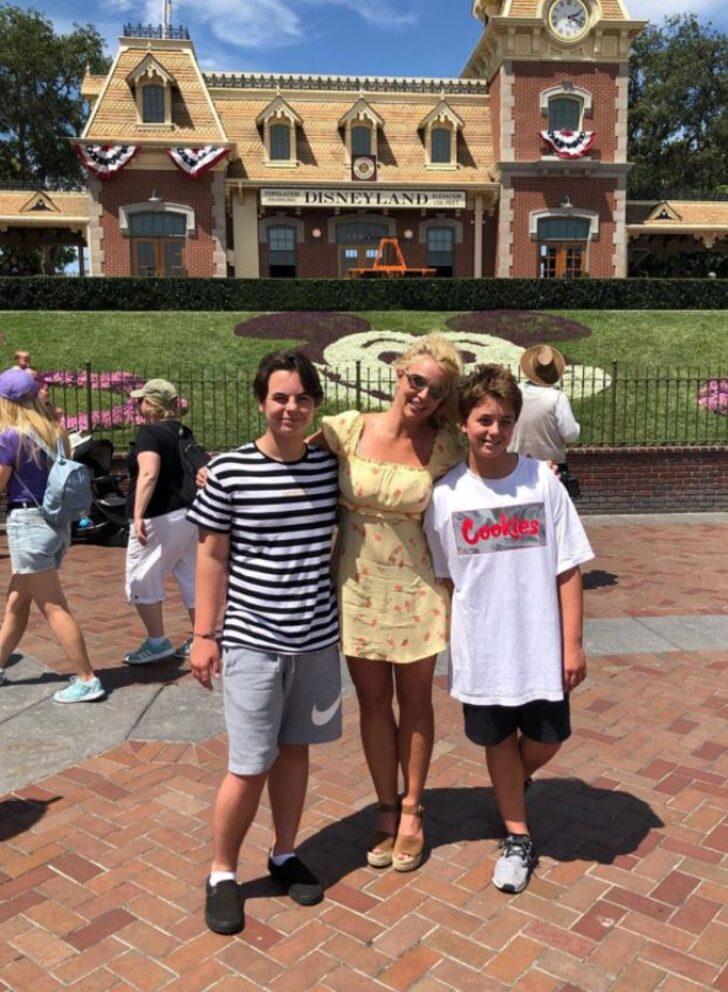 Annesinin çıplak pozlarından rahatsızdı! Britney Spears'ın oğlu sessizliğini bozdu G1