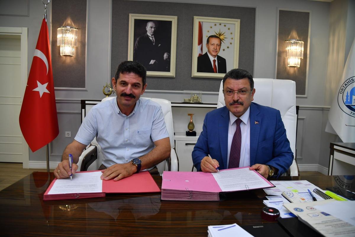 Ortahisar Belediyesinde iş&ccedil;ilere 1500 lira ek zam verildi