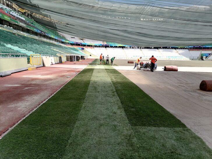 Konya Büyükşehir Stadı'nın zemin yenileme çalışmaları sürüyor G1