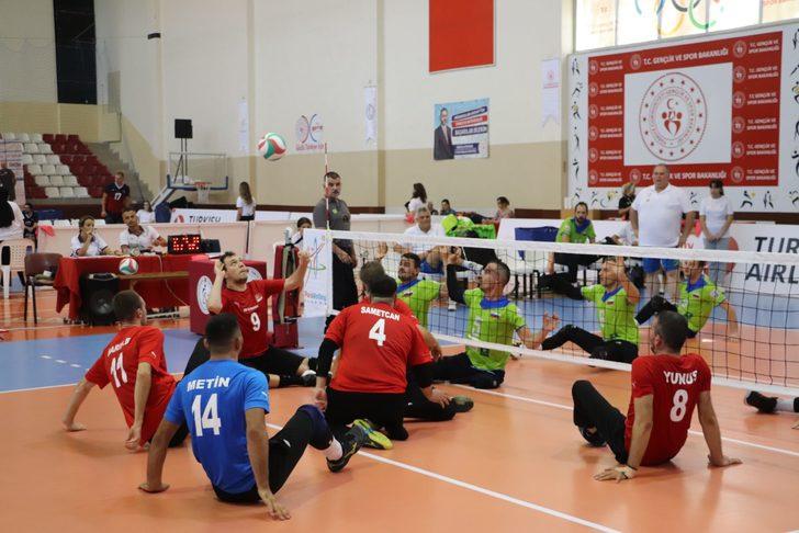 Oturarak Voleybol Gümüş Ligi, Zonguldak'ta başladı G4