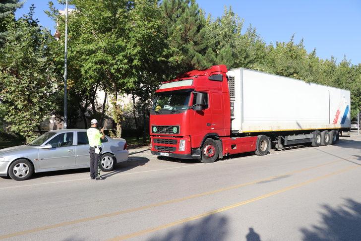Isparta'da okul çevrelerinde öğrenci ve trafik güvenliği için tedbir alındı G3