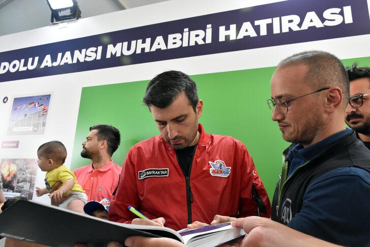 Selçuk Bayraktar, TEKNOFEST KARADENİZ'de AA standını ziyaret etti G4
