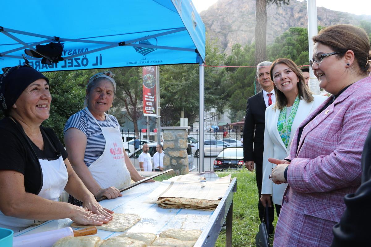 Aile ve Sosyal Hizmetler Bakanı Derya Yanık, Amasya'da konuştu: