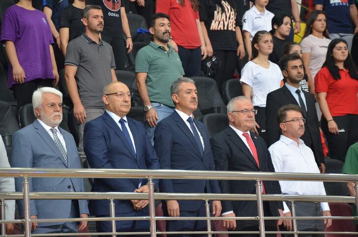 Naim Süleymanoğlu Kulüpler Türkiye Halter Şampiyonası Karaman'da başladı G5