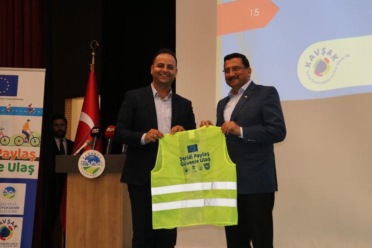 Sakarya'da "Şeridi Paylaş, Güvenle Ulaş" bisiklet çalıştayı düzenlendi G5