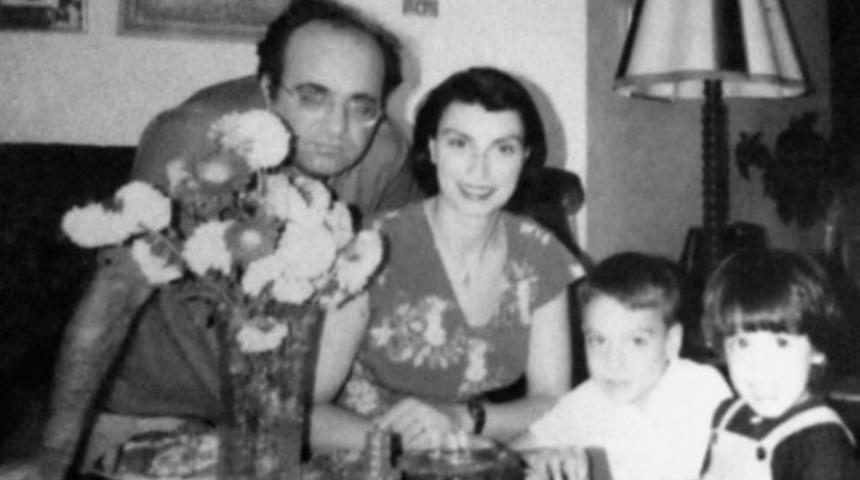 Özgür Mumcu'ya babası Uğur Mumcu için çirkin mesaj: O da sıcağı severdi