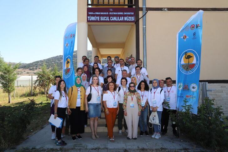 Isparta'da 5 ilden 24 öğretmen "Göller Yöresinin Yakarışı" projesinde buluştu G3