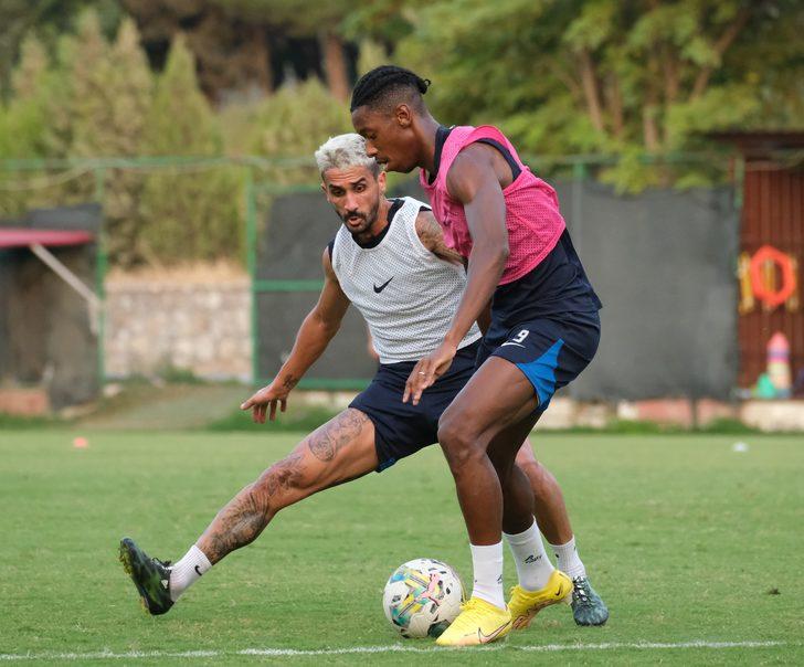 Hatayspor, Adana Demirspor maçının hazırlıklarına devam etti G4