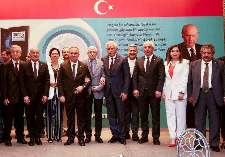 MHP'nin "Geleceğin Ekonomi Vizyonu" ve "Türk Kuşağı: Türkiye'nin Büyük Stratejisi" kitapları tanıtıldı G4