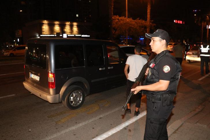 Adana'da helikopter ve dron destekli asayiş uygulamasında 27 zanlı gözaltına alındı G3