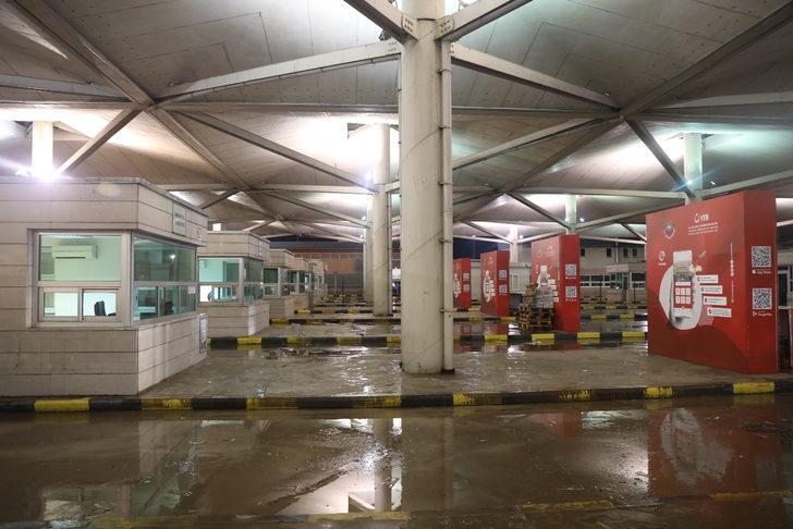 Kapıkule Gümrük Sahası'nda biriken su tahliye edildi G4