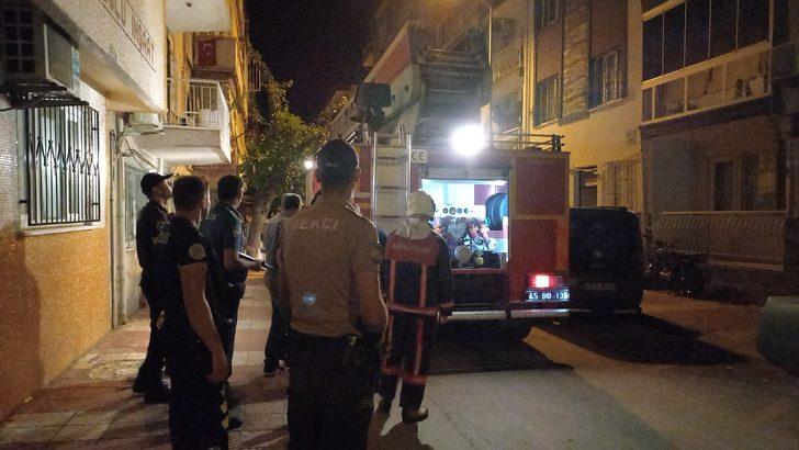 Manisa'da firari hükümlü evine itfaiye merdiveniyle giren polislerce yakalandı G1