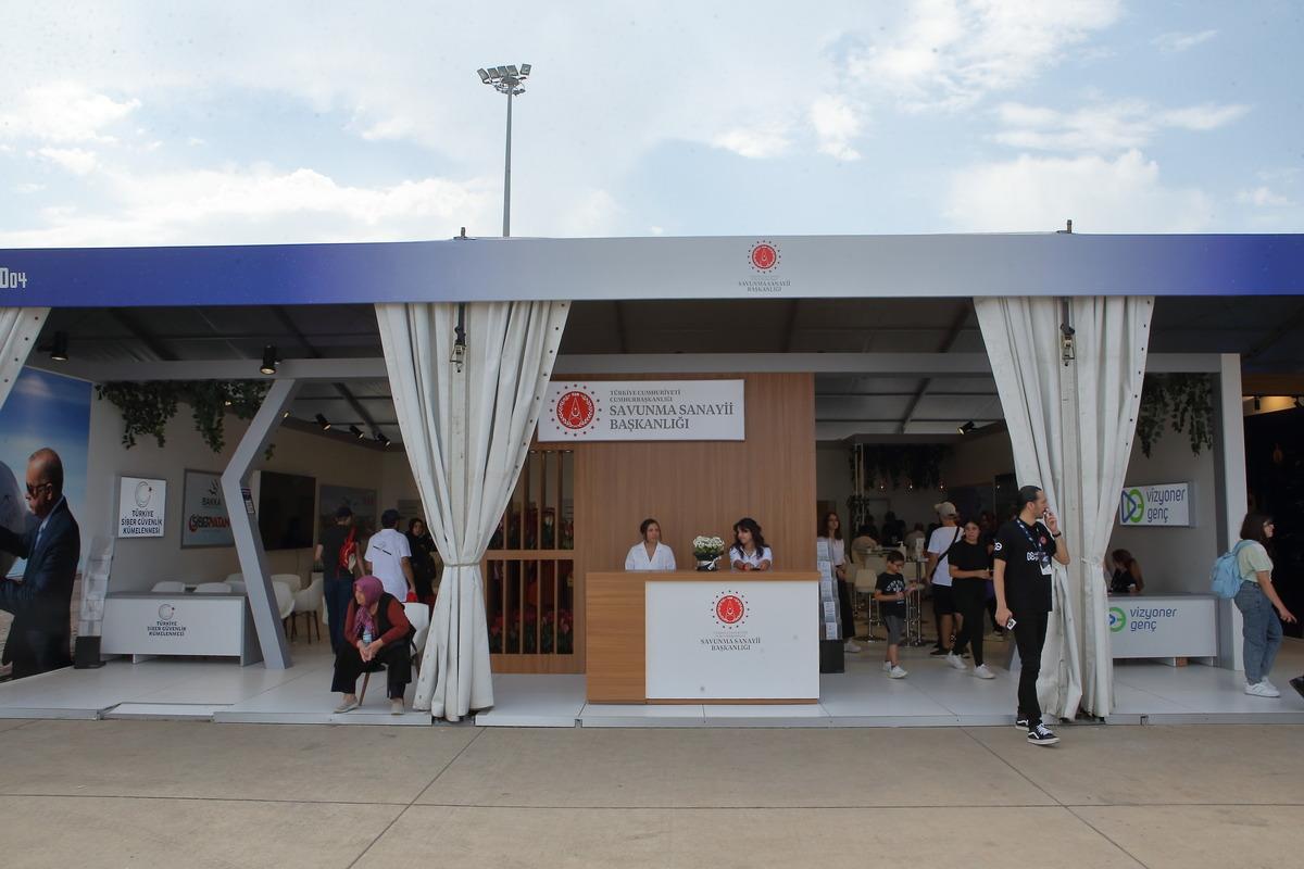 Savunma Sanayii Başkanlığının "K&Ouml;K Programı" TEKNOFEST KARADENİZ'de tanıtılıyor