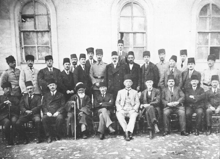 GRAFİKLİ - Türkiye Cumhuriyeti'nin temellerinin atıldığı Sivas Kongresi 103 yaşında G1