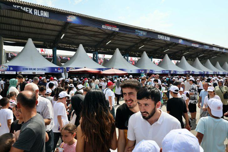 Samsun'un yöresel lezzetleri TEKNOFEST'te ziyaretçilerin beğenisine sunuluyor G5