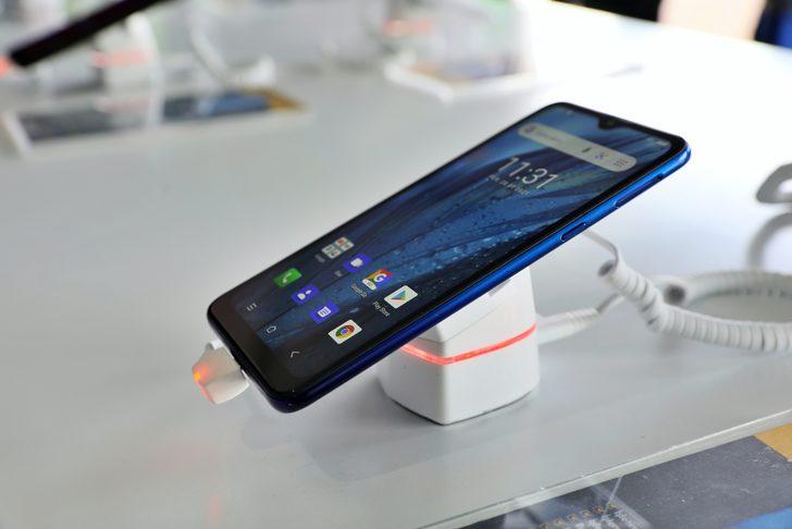 Reeder yeni akıllı cep telefonu modeli "S19 Max Pro"yu TEKNOFEST'te tanıtıyor G2