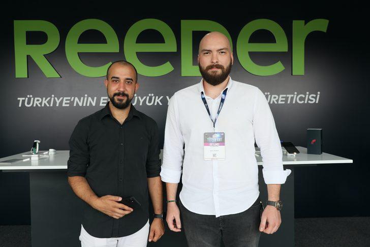 Reeder yeni akıllı cep telefonu modeli "S19 Max Pro"yu TEKNOFEST'te tanıtıyor G3