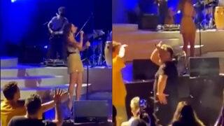 Melike Şahin'in konserinde Cem Yılmaz ve Uraz Kaygılaroğlu sahne önünde karşılıklı göbek attı