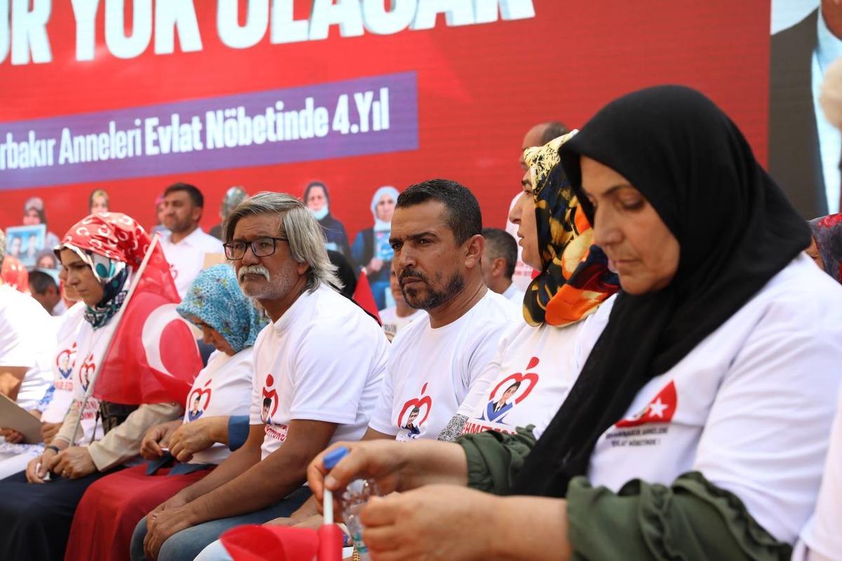 Diyarbakır annelerinin evlat n&ouml;beti 4. yılına girdi