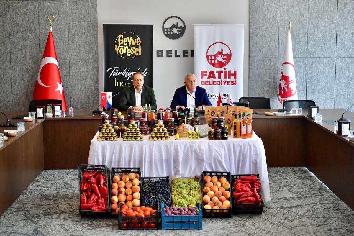 Geyveli kadınların &uuml;rettiği doğal &uuml;r&uuml;nler Fatih'te satılacak