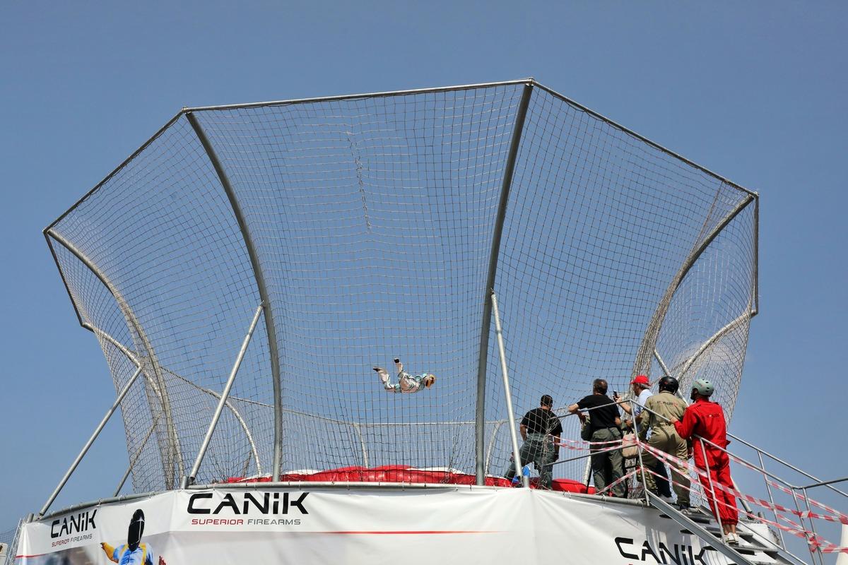 TEKNOFEST'e katılanlar serbest u&ccedil;uş heyecanı yaşıyor