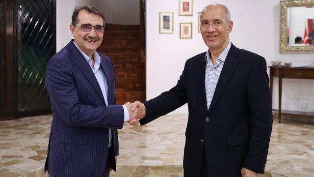 Enerji ve Tabii Kaynaklar Bakanı Dönmez, Petronas Başkanı Mohd Bakke Saleh ile görüştü