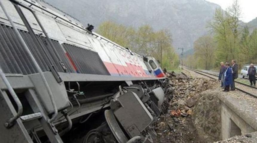 PKK'dan yük trenine bombalı saldırı