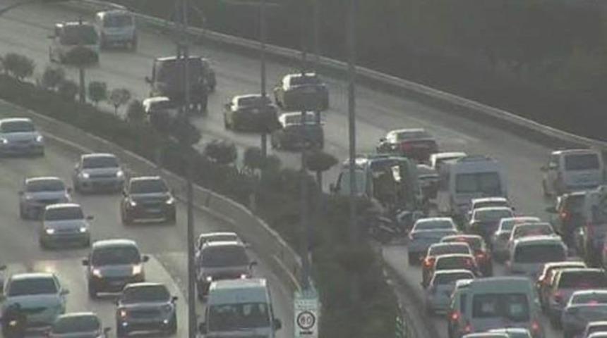 Emniyet Alarmda İstanbulda Bu Yollar Kapanacak Peki Ama Neden?