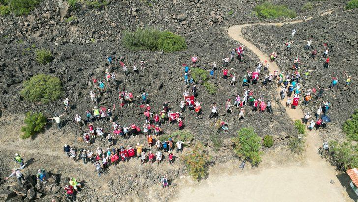 Büyük Taarruz'un rotasında İzmir'e yürüyen dağcılar Kula'ya ulaştı G1